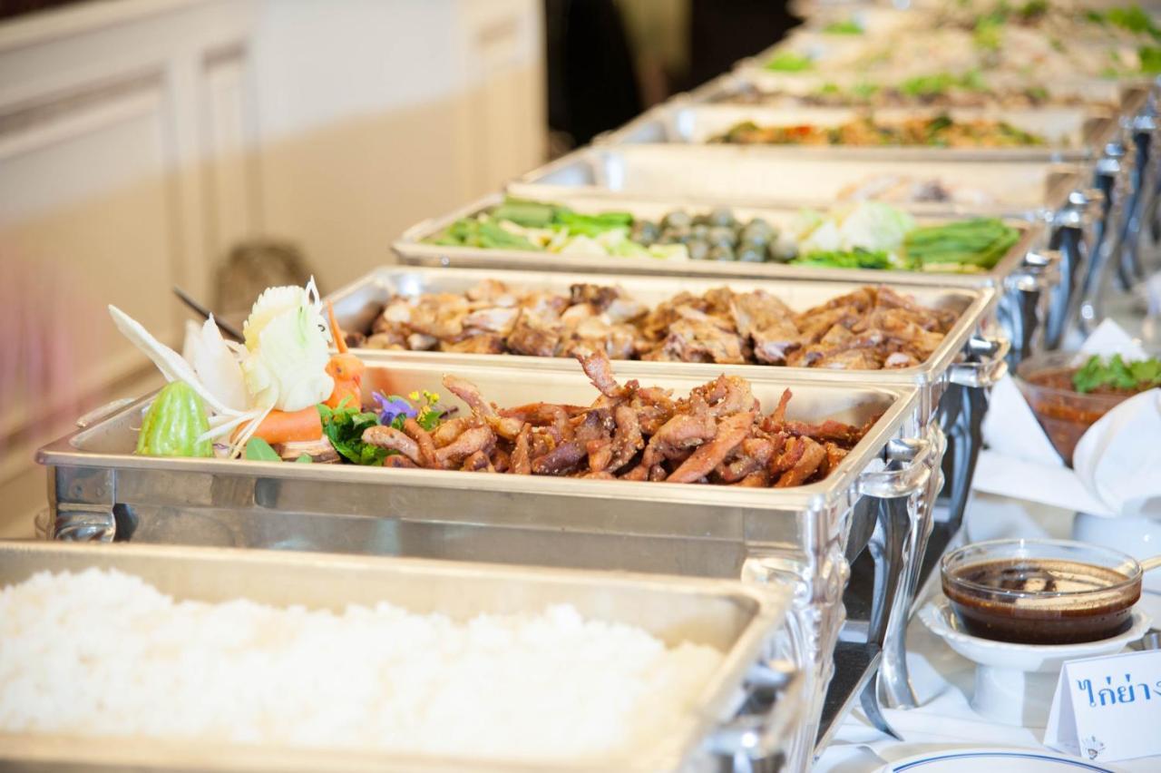 Khon Kaen Hotel Екстериор снимка